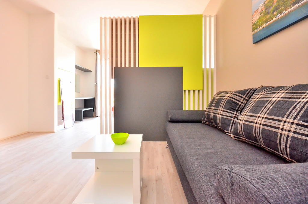 Bretia Apartments Sutivan Bilik gambar