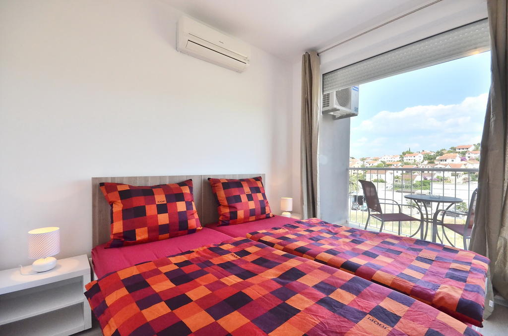 Bretia Apartments Sutivan Bilik gambar