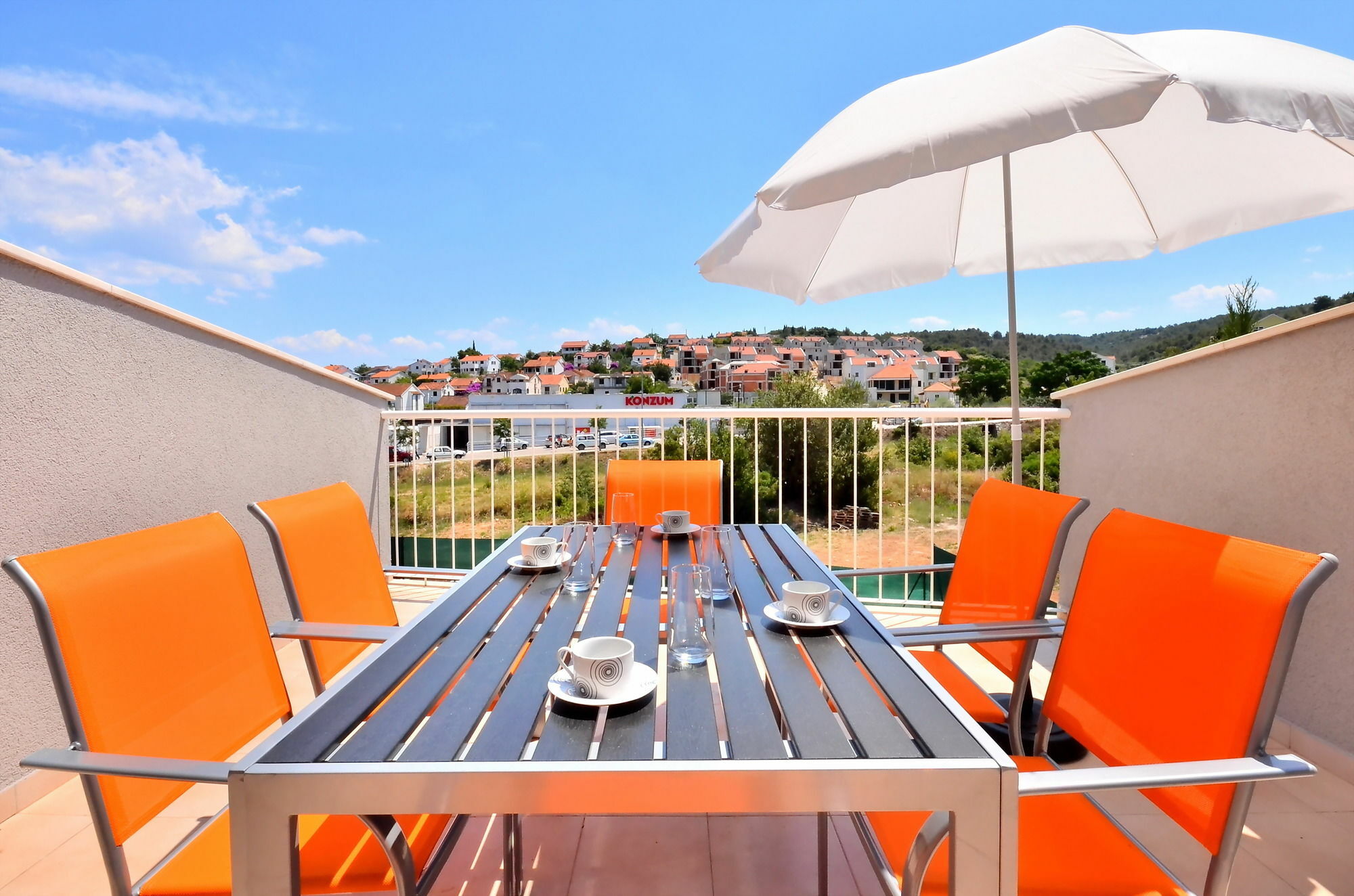 Bretia Apartments Sutivan Luaran gambar
